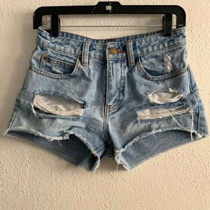Billabong Distressed Cuffed Denim For Women Size 26
